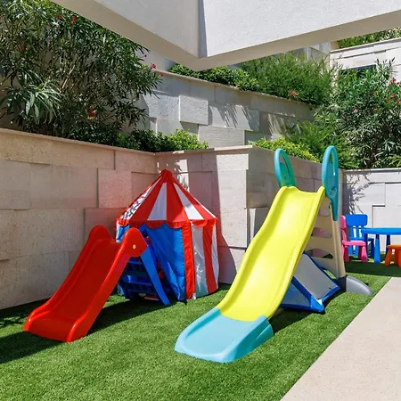 Beachfront Escape With Private Pool * אופטיה
